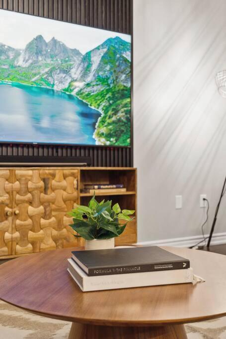 Barrie Luxe, Pool Table 6 Bedroom 6 Ba Custom Design A+ Location 外观 照片